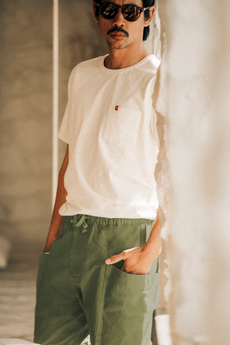 Arch Rock Shorts Green - Image 3