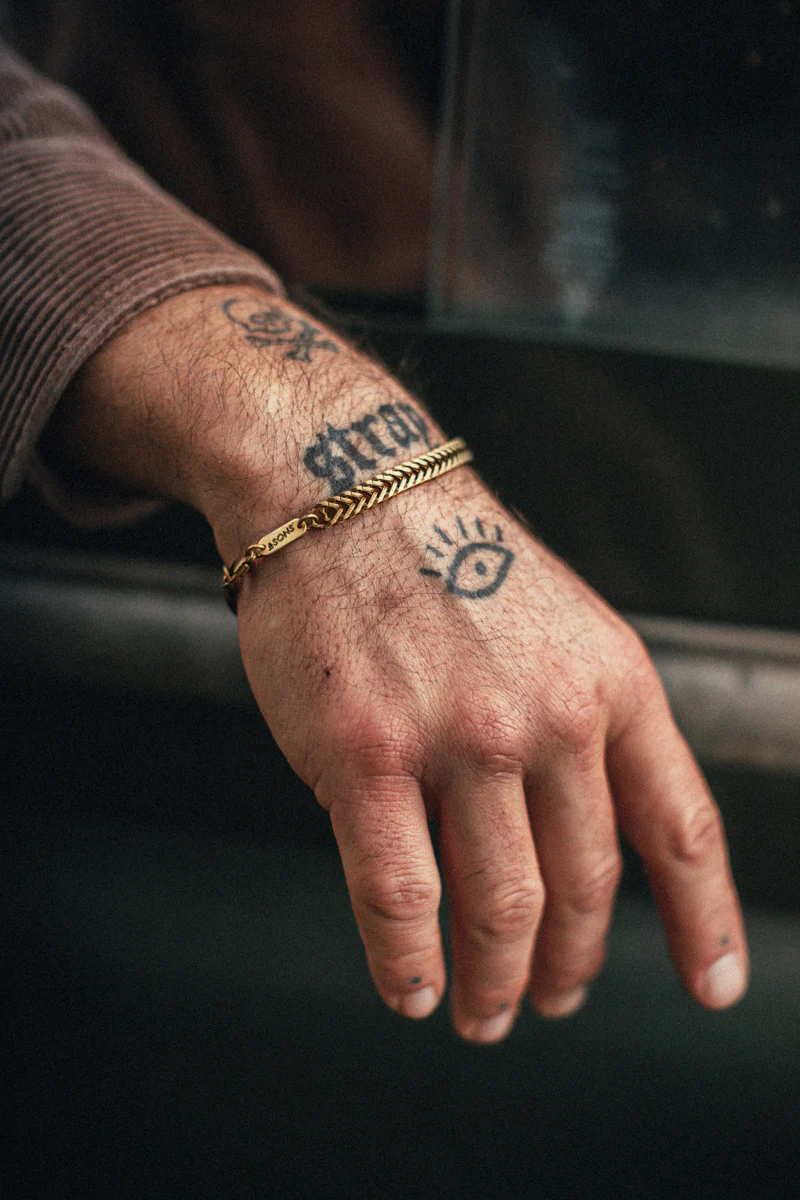 Arrow Bracelet Brass - Image 2
