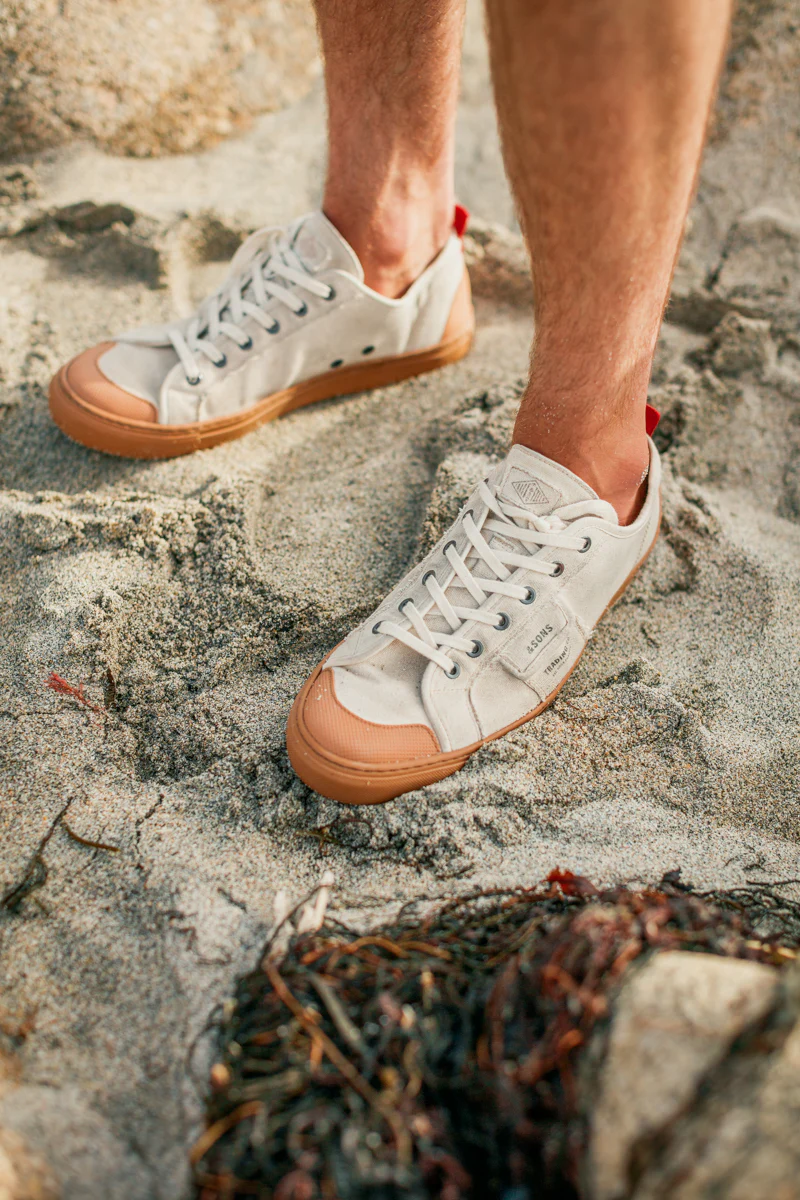 &SONS Baseline Basketball Low Top - Image 6