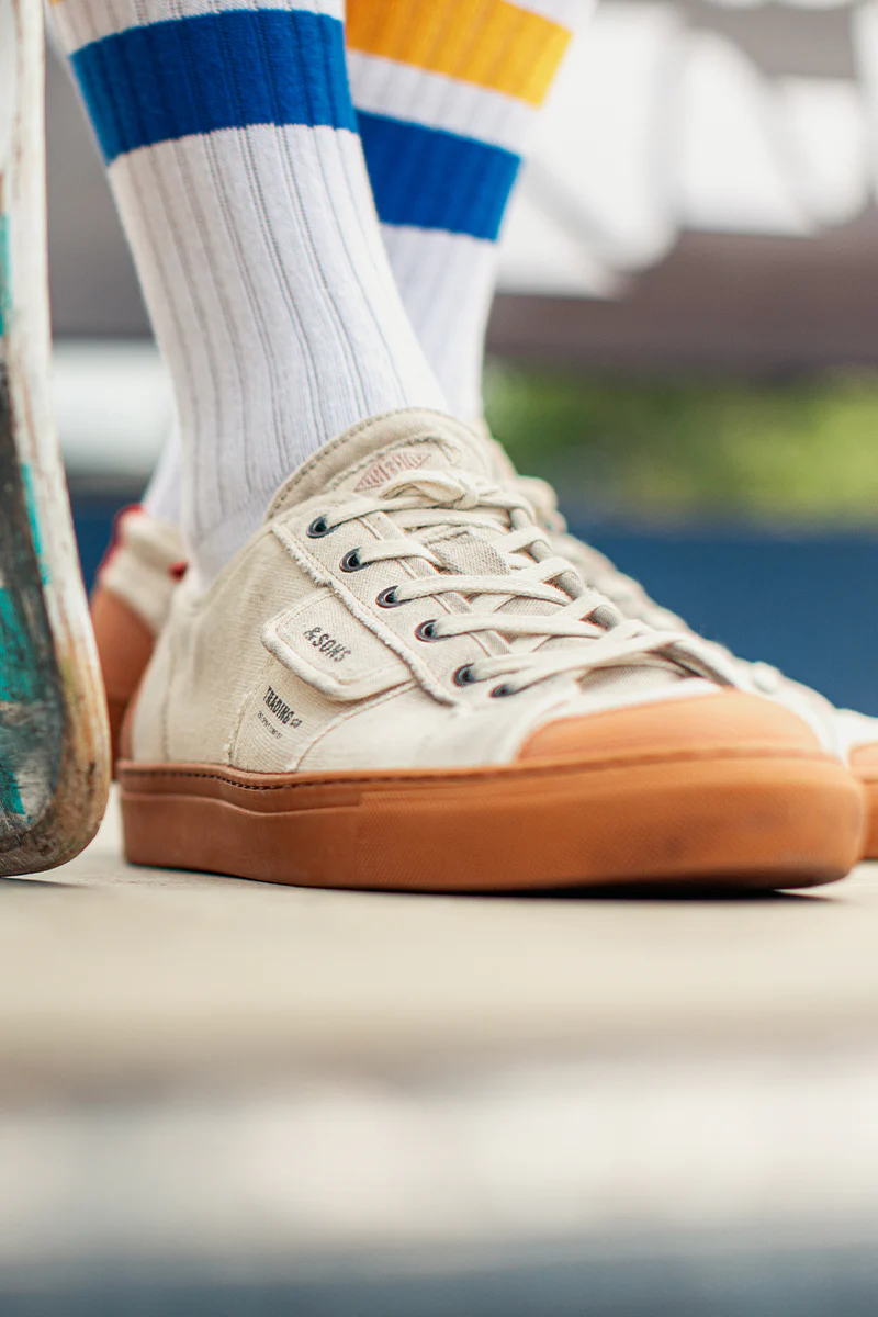 &SONS Baseline Basketball Low Top - Image 8