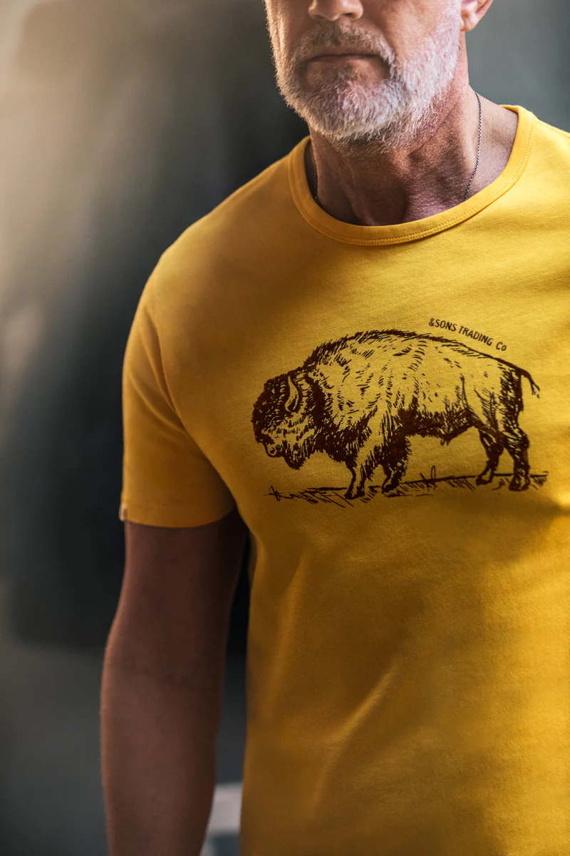 Bison T-Shirt Old Gold - Image 3