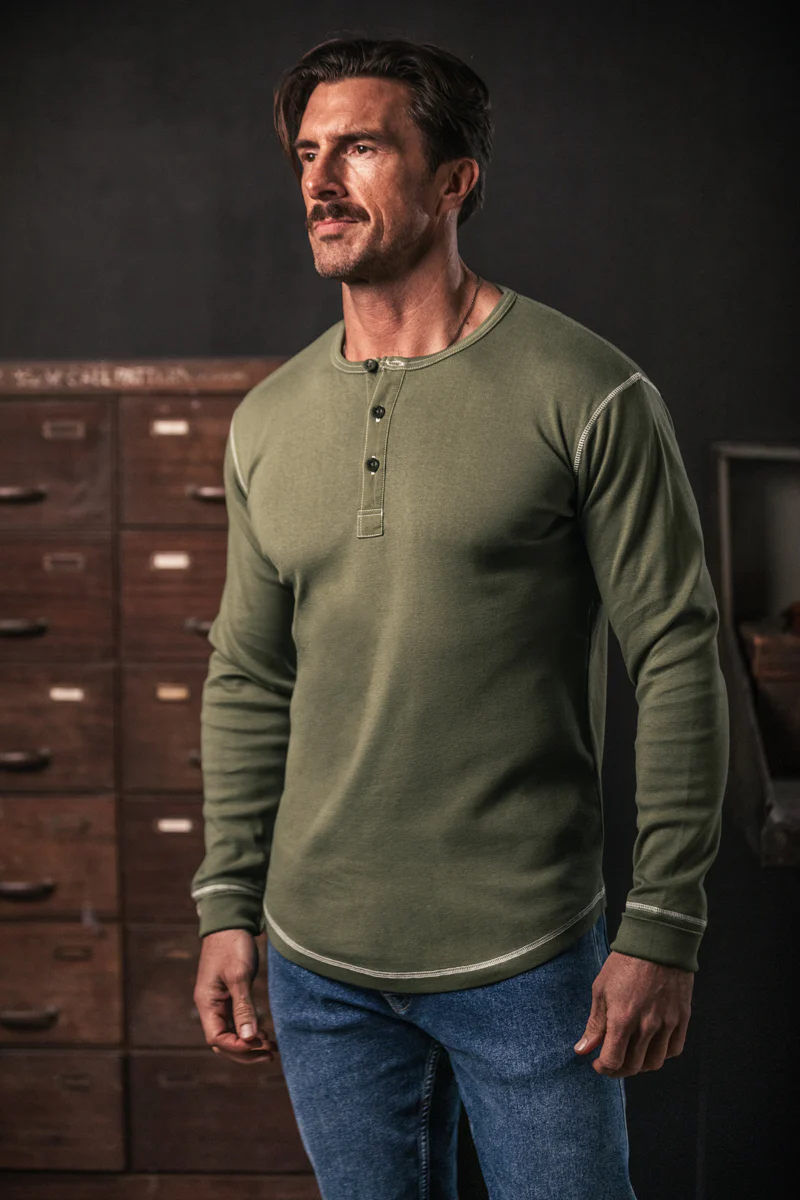 The New Elder Henley Shirt Army Green - Image 4