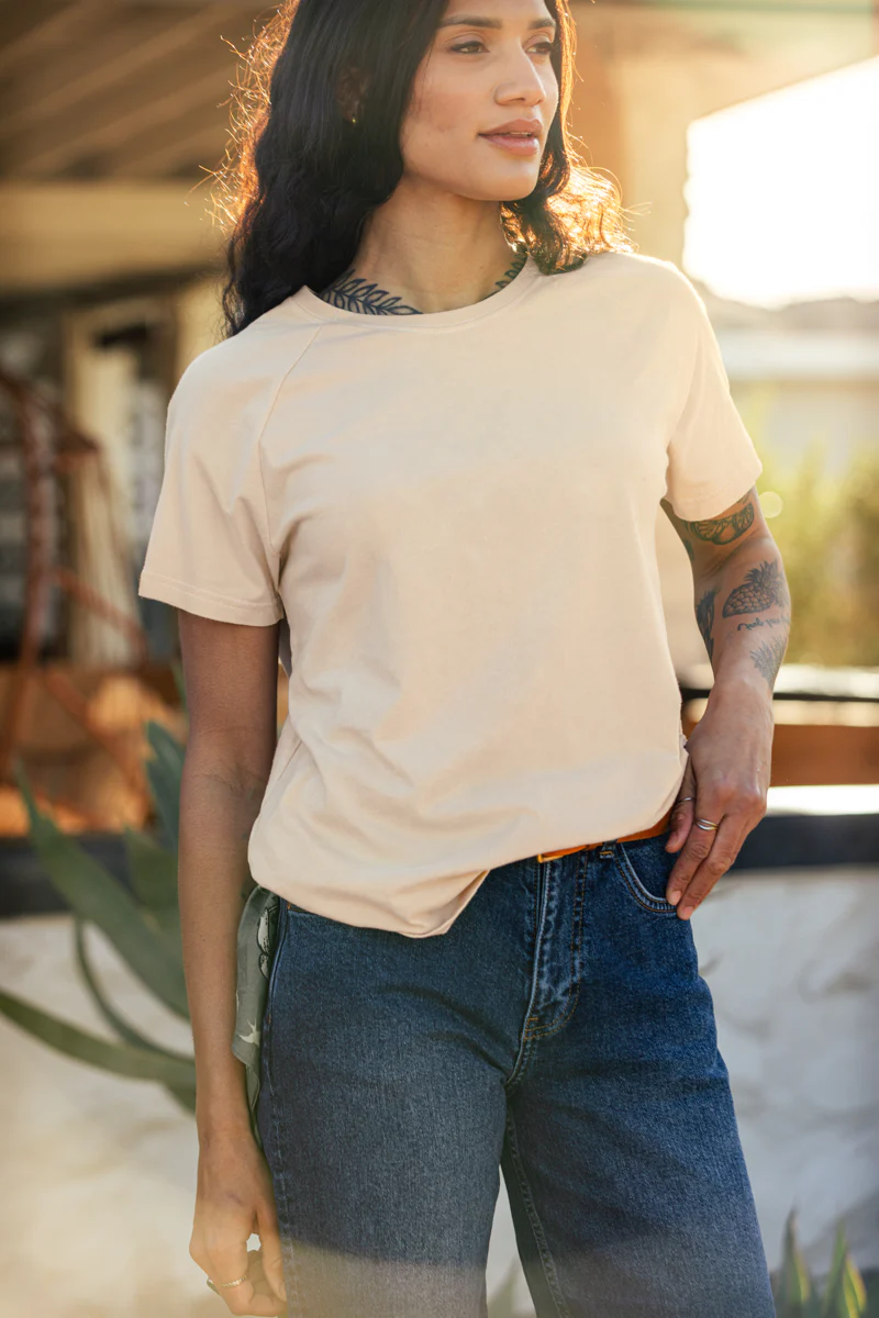 Damsons Relaxed T-Shirt Griege - Image 4