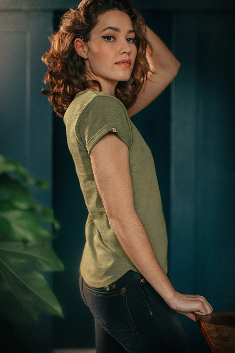 Damsons Rock T-Shirt Army Green - Image 4