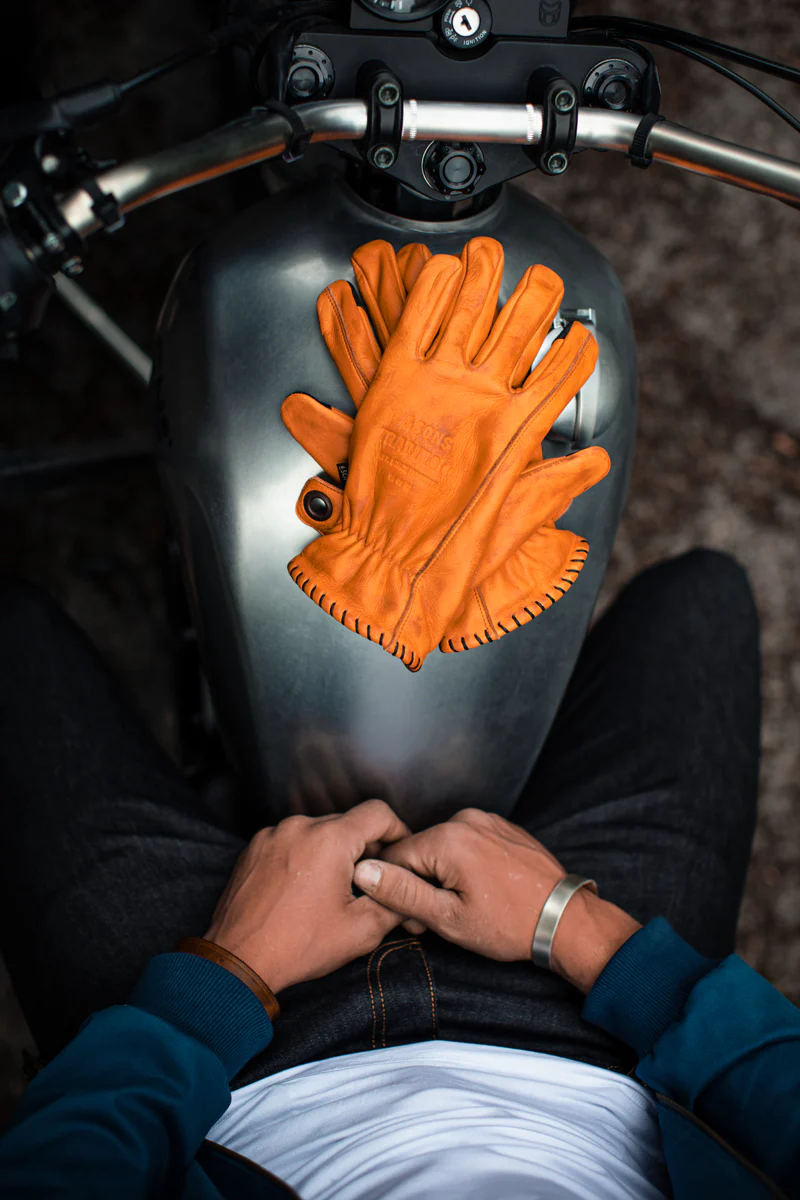 &SONS Adventure Gloves Tan - Image 3