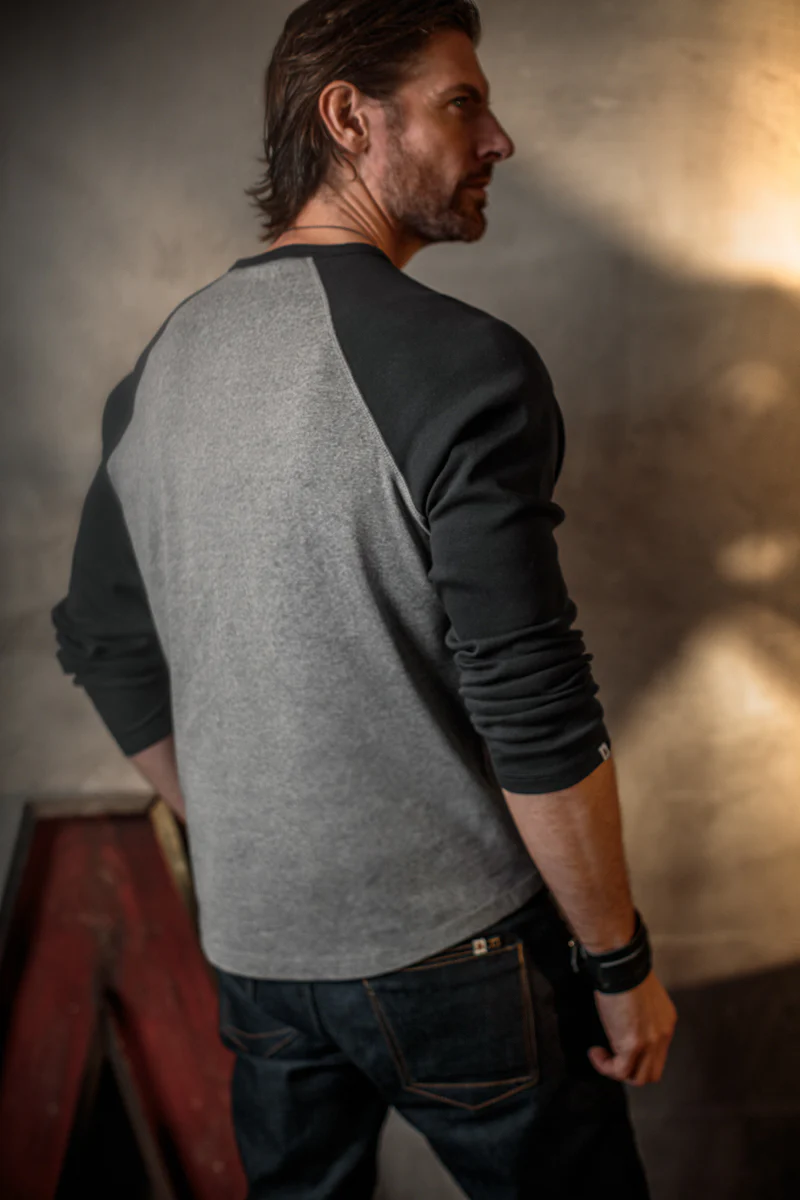 &SONS Infield Raglan Henley Shirt Grey/Charcoal - Image 6