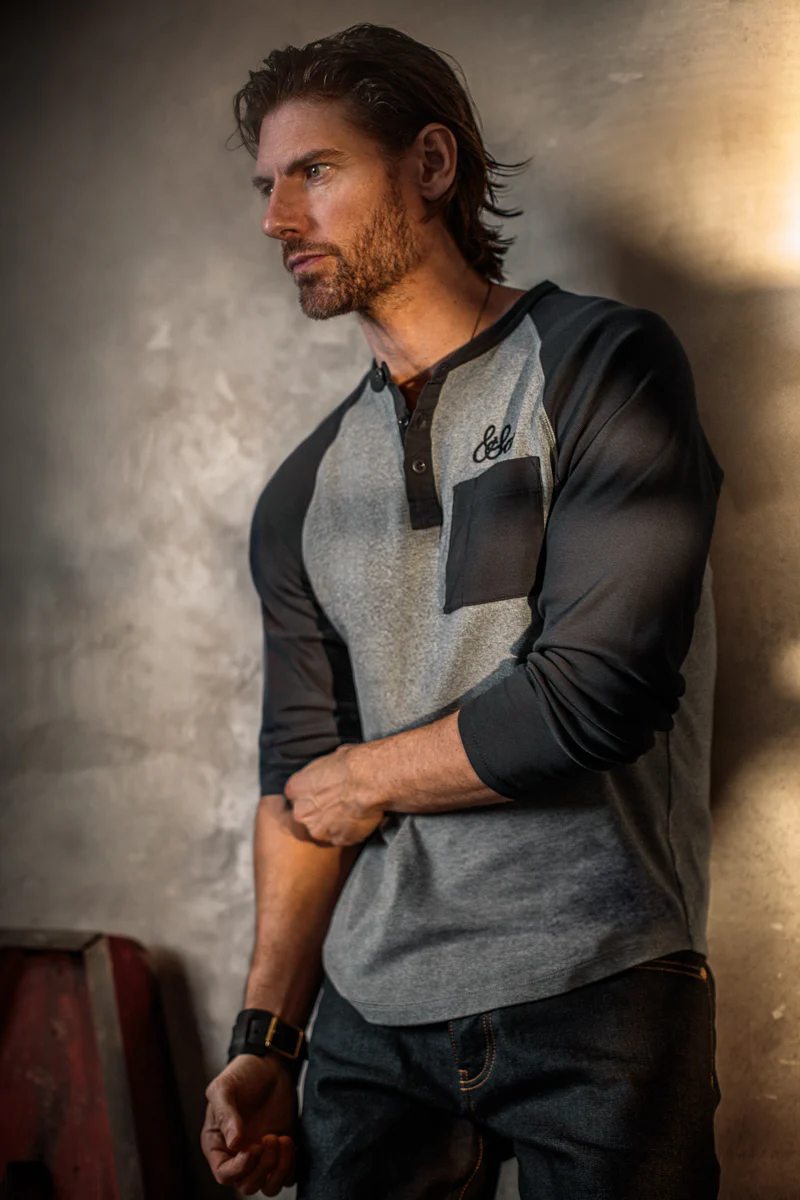 &SONS Infield Raglan Henley Shirt Grey/Charcoal - Image 7