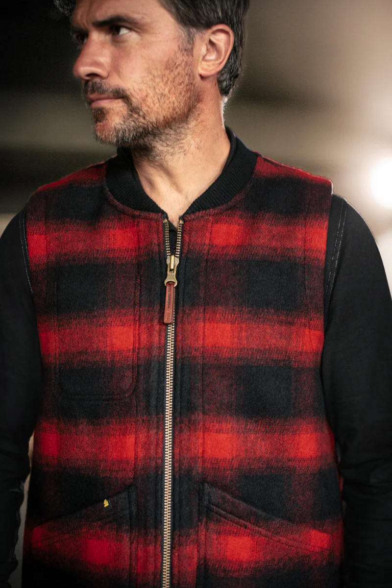 &SONS Kodiak Gilet Red Check - Image 6