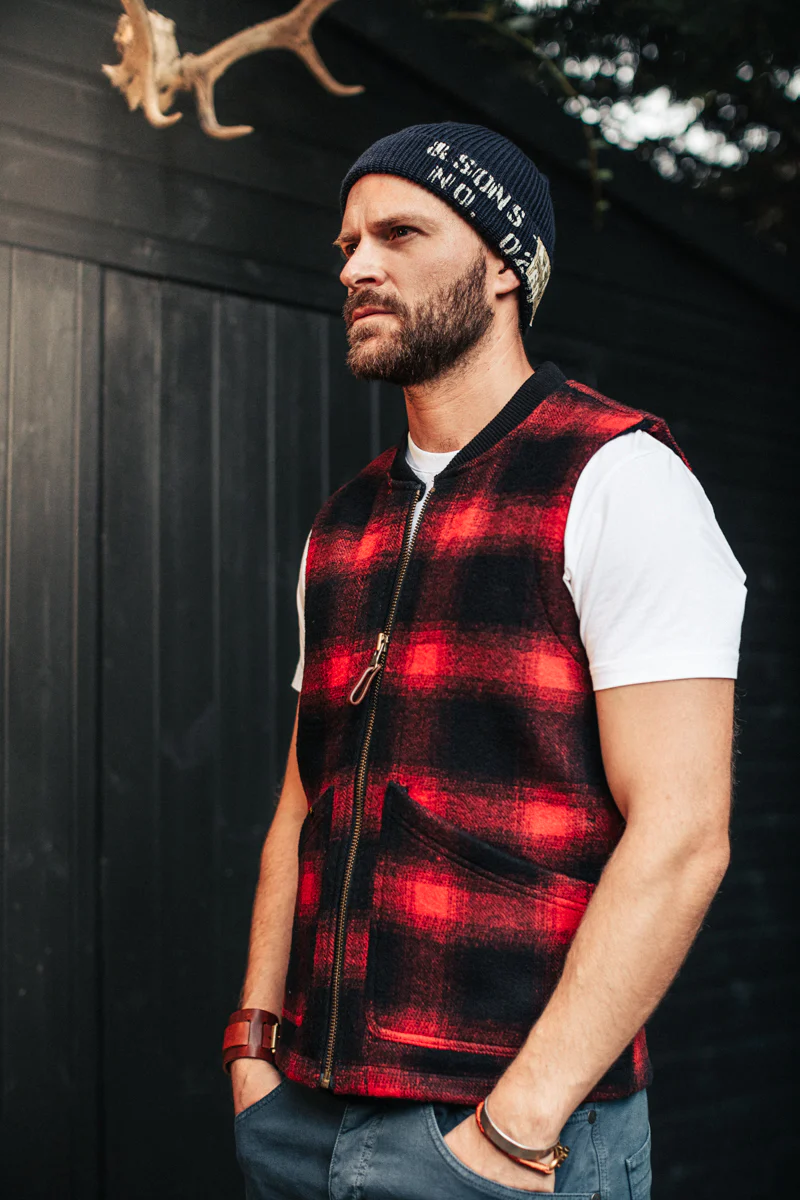 &SONS Kodiak Gilet Red Check - Image 8