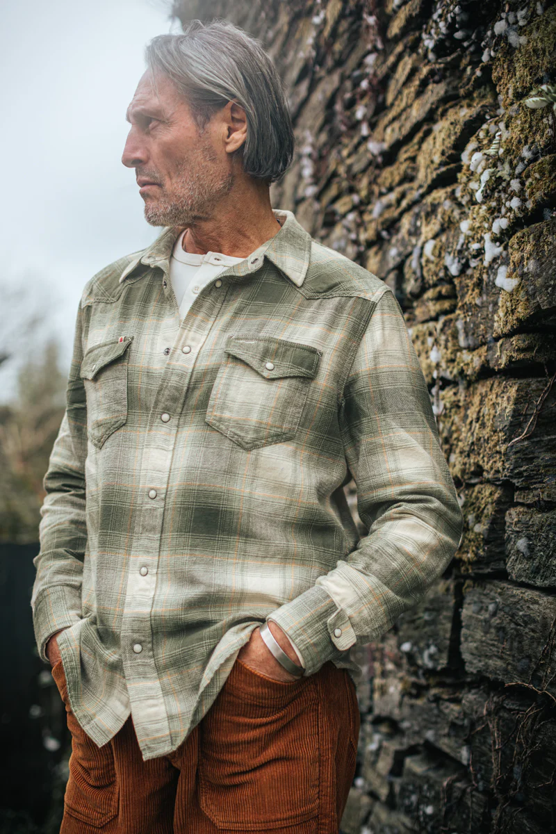 &SONS River Green Western Shirt - Image 9