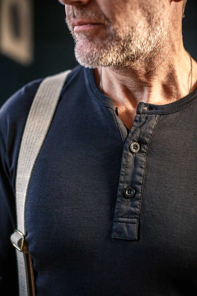 The New Elder Henley Shirt Black - Image 6