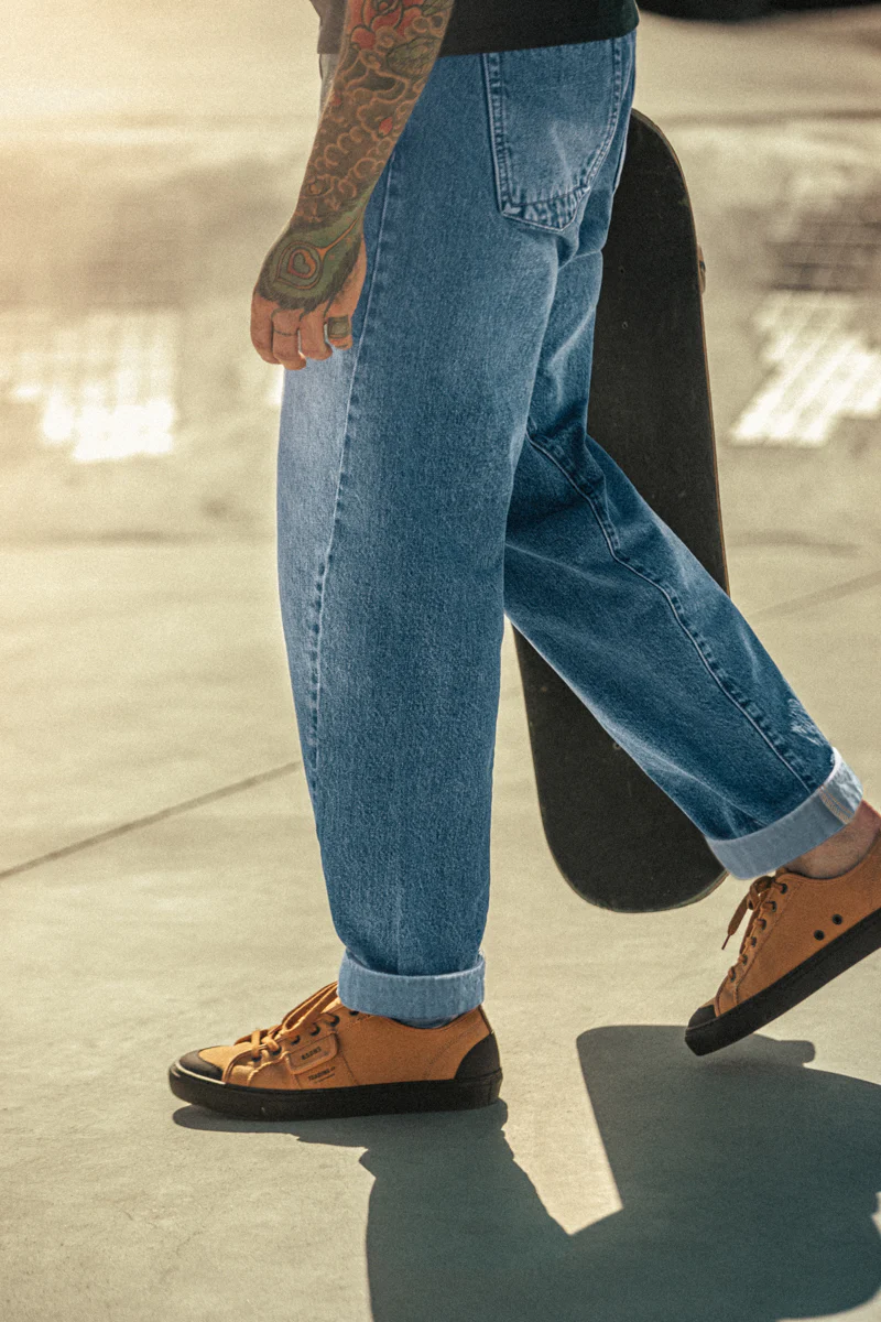 &SONS Switchback Jean Washed Indigo Blue - Image 7