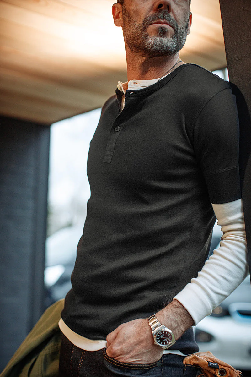 The New Elder Henley Short Sleeve Shirt Black - Image 6